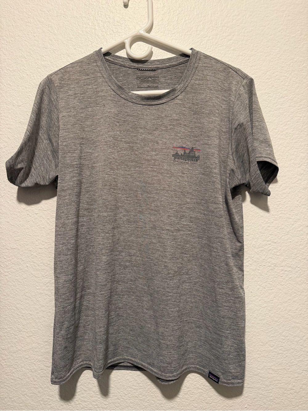 Patagonia Capilene Cool T-Shirt Large Grey